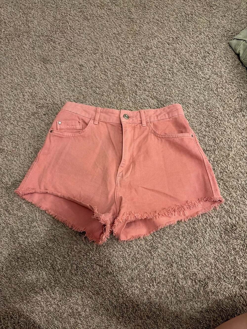 Zara Pink High-Waisted Frayed Denim Shorts Size 6